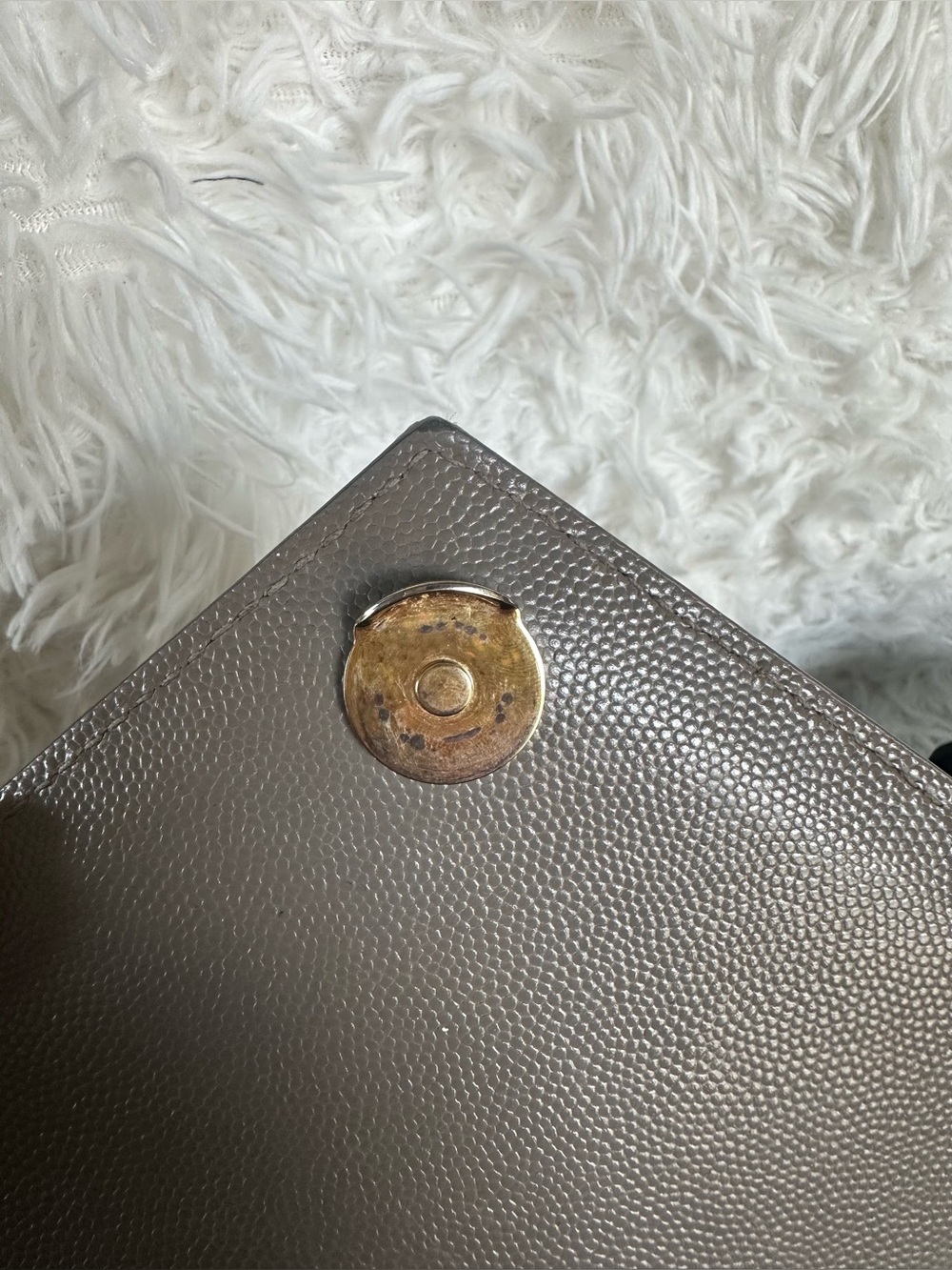 Saint Laurent Grain De Poudre Envelope Matelasse Medium Triquilt Monogram - Picture 11 of 15